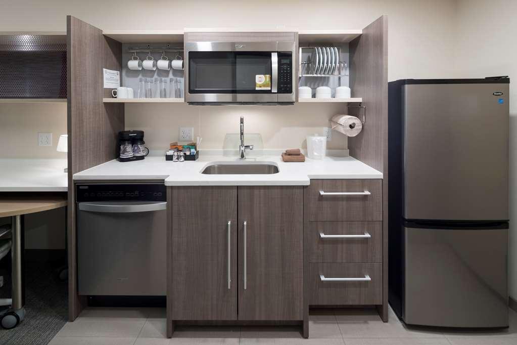 Home2 Suites By Hilton Cape Canaveral Cruise Port Phòng bức ảnh