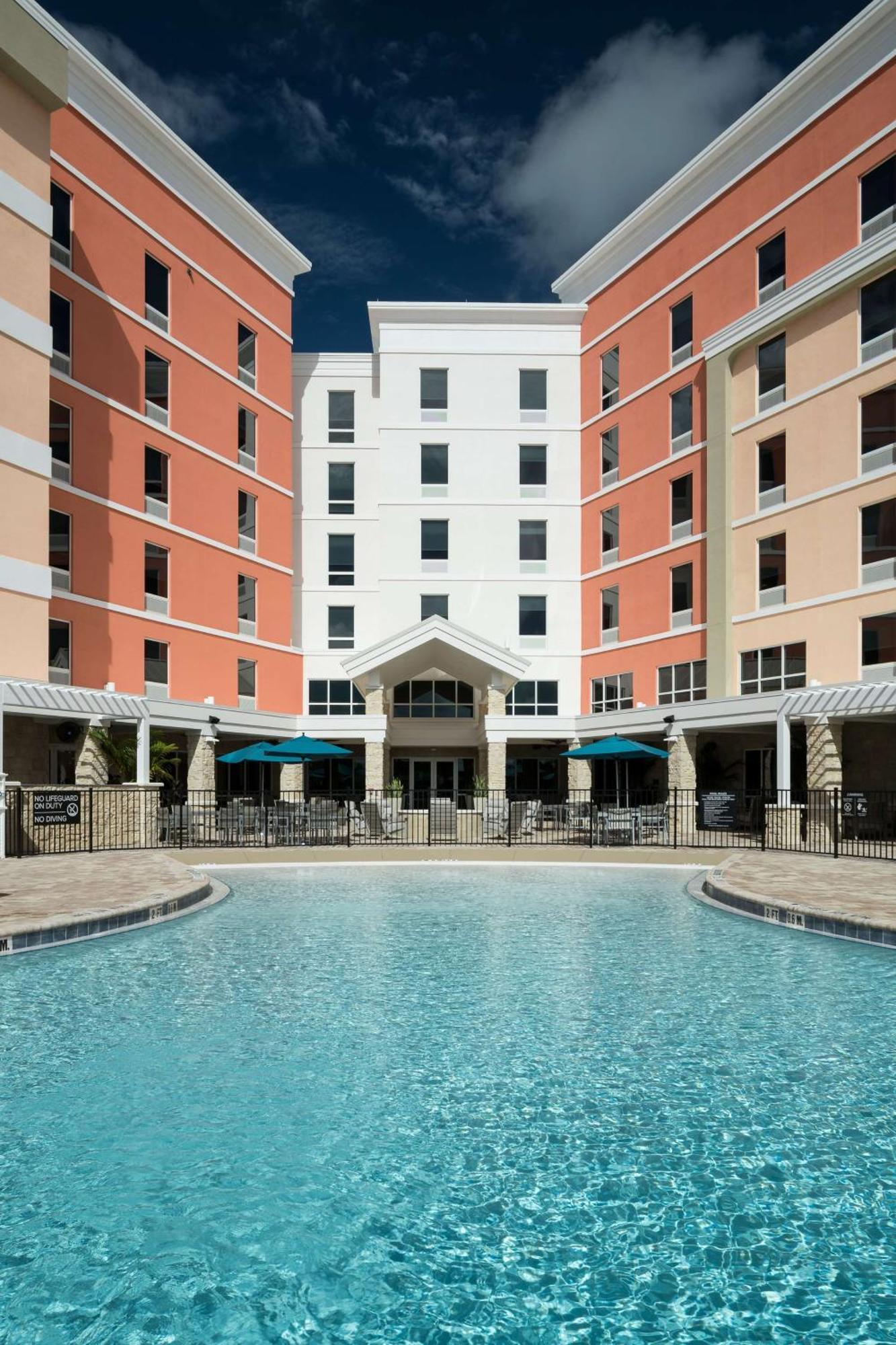 Home2 Suites By Hilton Cape Canaveral Cruise Port Ngoại thất bức ảnh