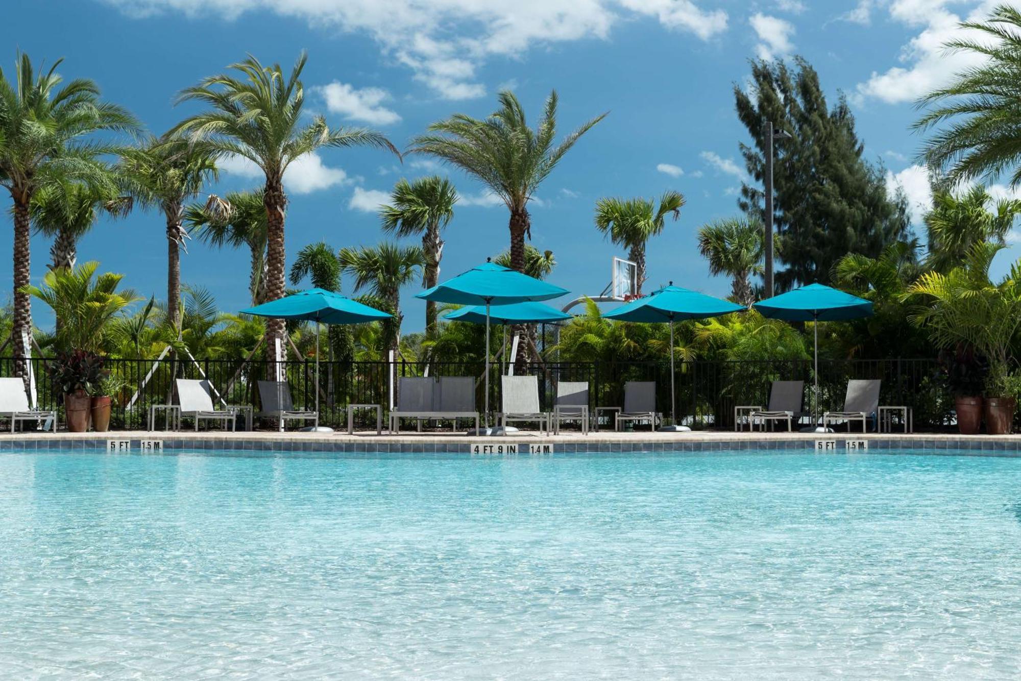 Home2 Suites By Hilton Cape Canaveral Cruise Port Ngoại thất bức ảnh